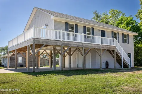 702 Muddy Creek Road Hertford NC 27944