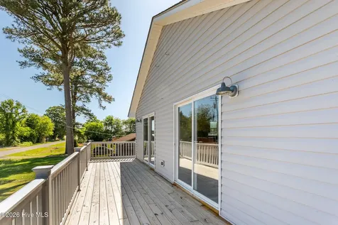 702 Muddy Creek Road Hertford NC 27944