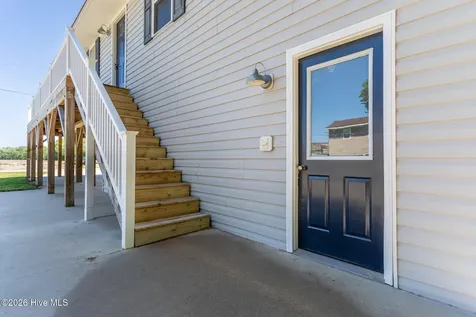 702 Muddy Creek Road Hertford NC 27944