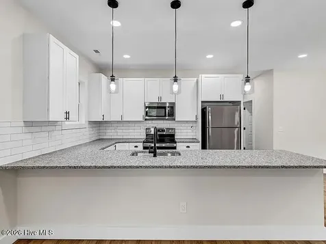 1017 S 41st Street Wilmington NC 28403