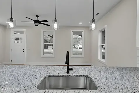 1025 S 41st Street Wilmington NC 28403