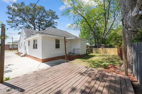 400 Warlick Street Jacksonville NC 28540