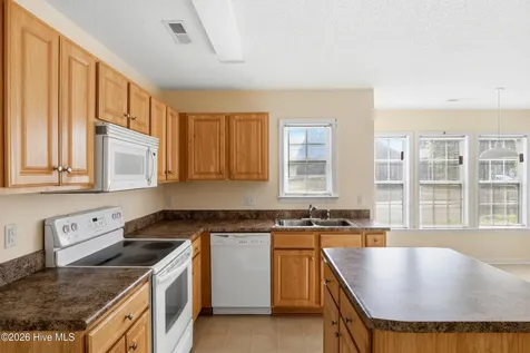 928 S 10th Street Wilmington NC 28401