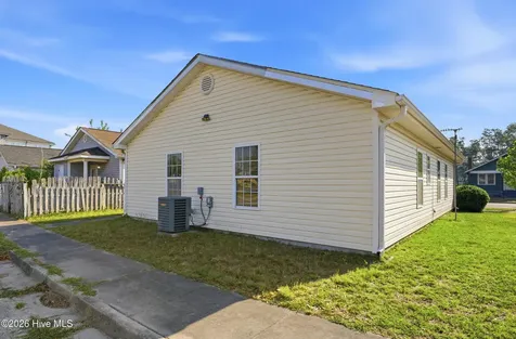 928 S 10th Street Wilmington NC 28401