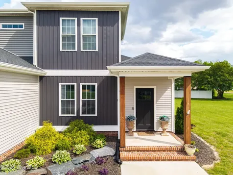 100 Chancey Drive Elizabeth City NC 27909