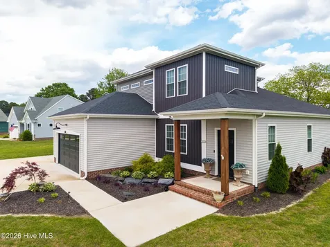 100 Chancey Drive Elizabeth City NC 27909