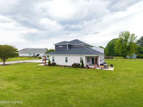 100 Chancey Drive Elizabeth City NC 27909