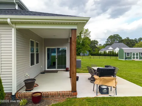 100 Chancey Drive Elizabeth City NC 27909