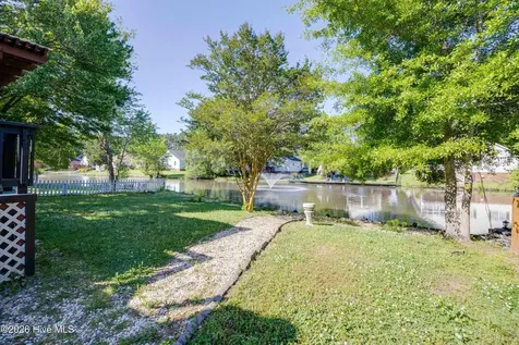 223 Lakemere Drive New Bern NC 28562
