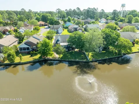 223 Lakemere Drive New Bern NC 28562