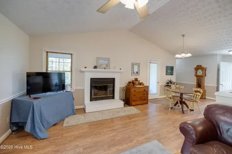 223 Lakemere Drive New Bern NC 28562