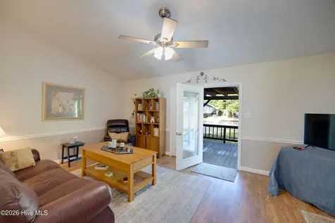 223 Lakemere Drive New Bern NC 28562