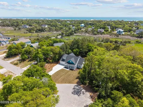 7407 Archers Creek Court Emerald Isle NC 28594