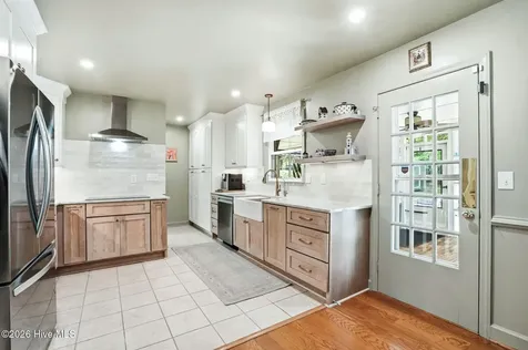 1625 Scotts Hill Loop Road Wilmington NC 28411
