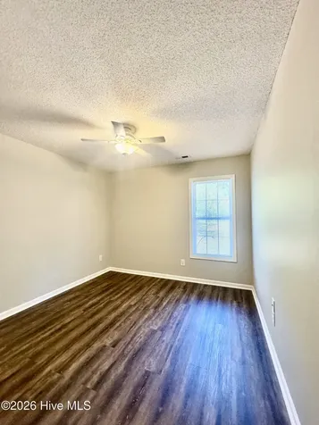 209 Chokecherry S Richlands NC 28574