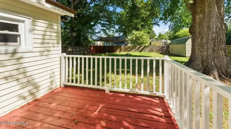 465 Third Street Ayden NC 28513