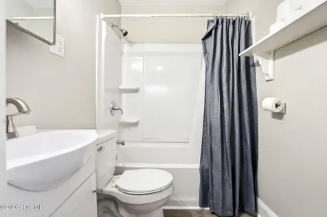 519 National Court Drive New Bern NC 28560