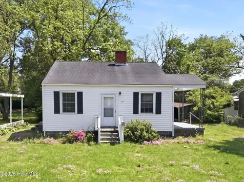 519 National Court Drive New Bern NC 28560