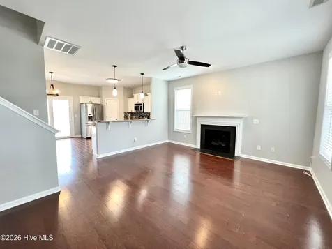 438 Riviera Drive Wilmington NC 28411