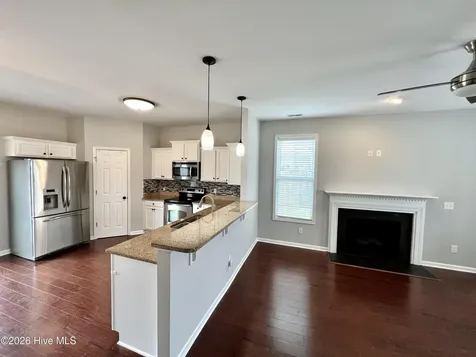 438 Riviera Drive Wilmington NC 28411