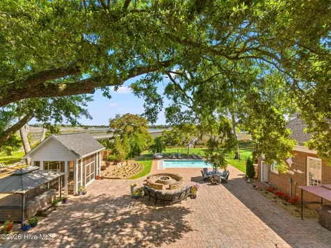 404 Shoreline Drive E Sunset Beach NC 28468
