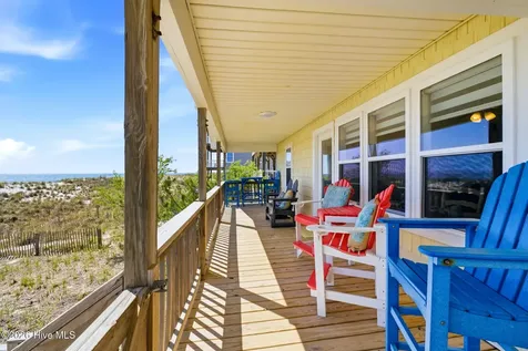 2915 E Beach Drive Oak Island NC 28465