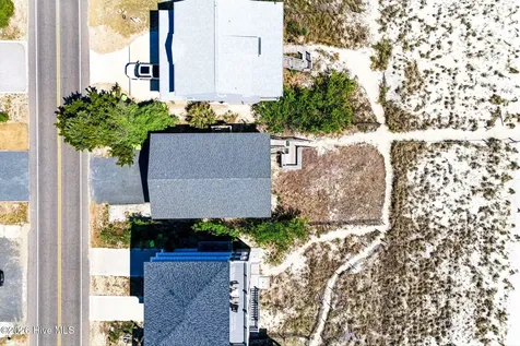 2915 E Beach Drive Oak Island NC 28465