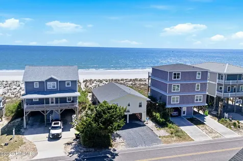 2915 E Beach Drive Oak Island NC 28465