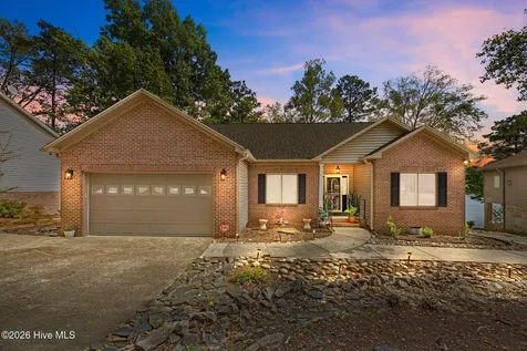 5149 Cardinal Circle Sanford NC 27332