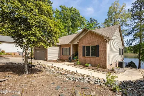 5149 Cardinal Circle Sanford NC 27332