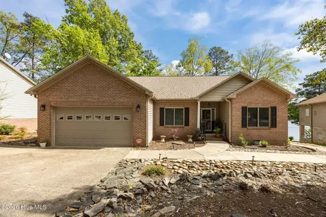 5149 Cardinal Circle Sanford NC 27332