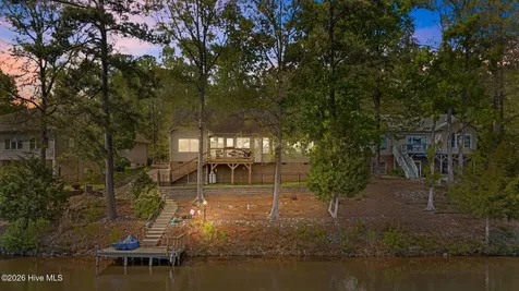 5149 Cardinal Circle Sanford NC 27332