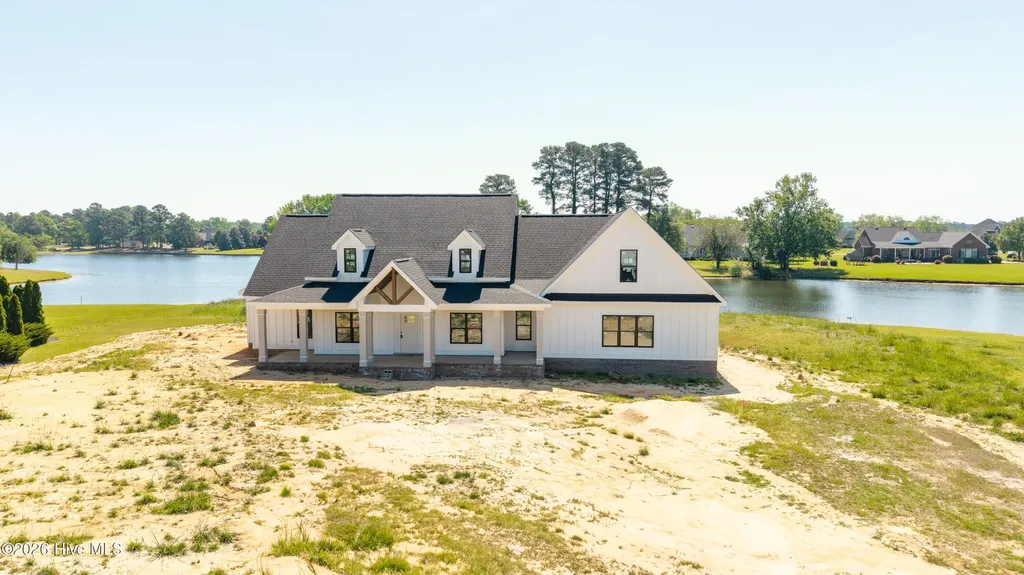 170 Lake Point Lane Clinton NC 28328