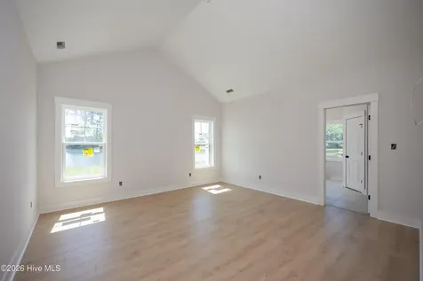 170 Lake Point Lane Clinton NC 28328