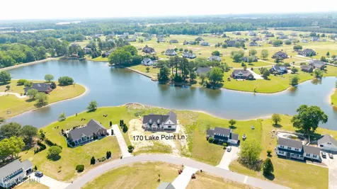 170 Lake Point Lane Clinton NC 28328