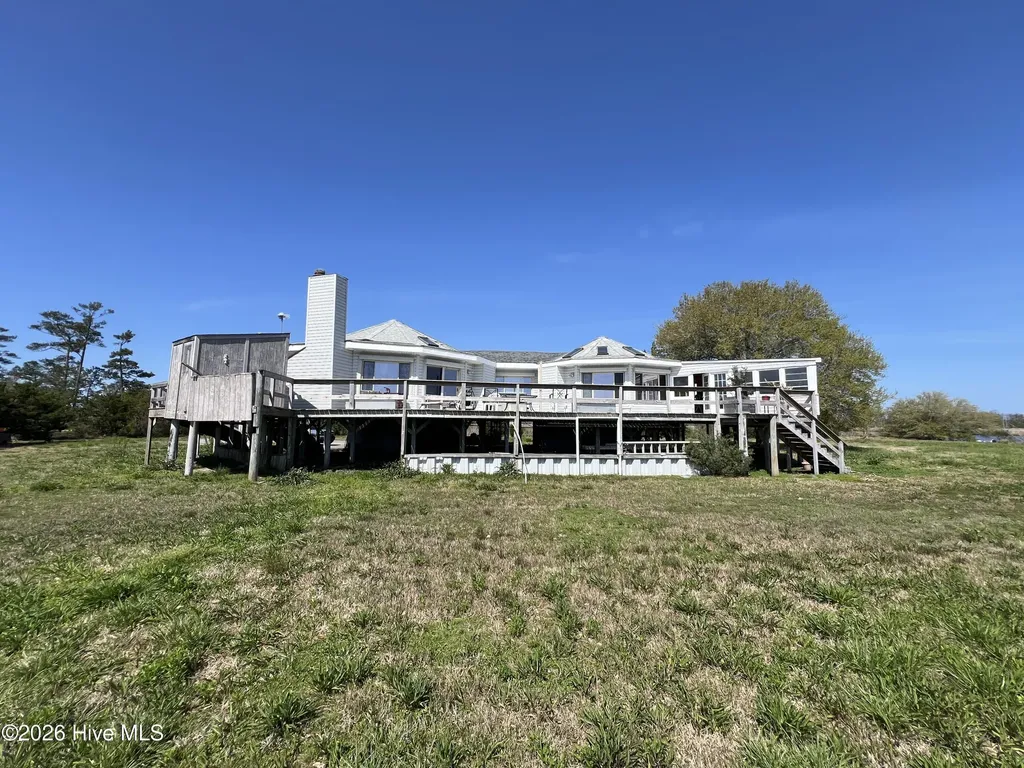 35710 Us Highway 264 Engelhard NC 27824
