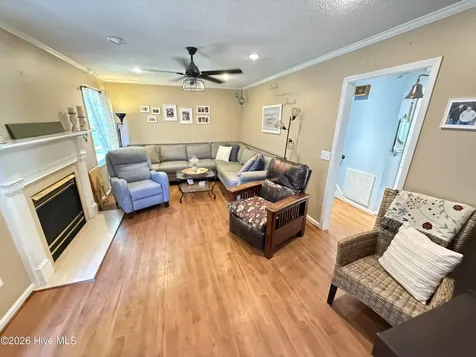 103 Ridgecrest Drive Mount Olive NC 28365