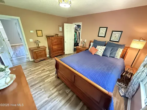 103 Ridgecrest Drive Mount Olive NC 28365