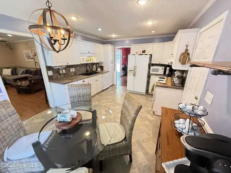 103 Ridgecrest Drive Mount Olive NC 28365