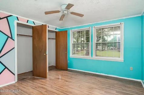 130 Holiday Lane Oriental NC 28571