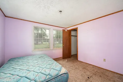130 Holiday Lane Oriental NC 28571