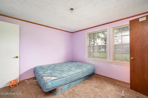 130 Holiday Lane Oriental NC 28571