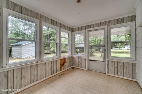 130 Holiday Lane Oriental NC 28571