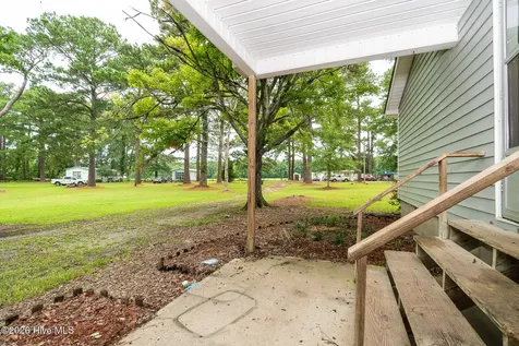130 Holiday Lane Oriental NC 28571