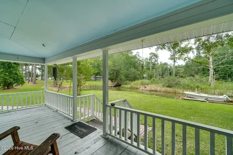 130 Holiday Lane Oriental NC 28571