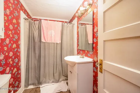 130 Holiday Lane Oriental NC 28571