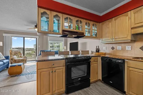 9201 Coast Guard Road Emerald Isle NC 28594