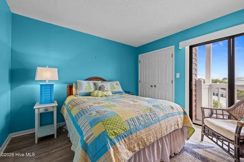 9201 Coast Guard Road Emerald Isle NC 28594