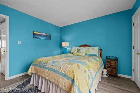9201 Coast Guard Road Emerald Isle NC 28594