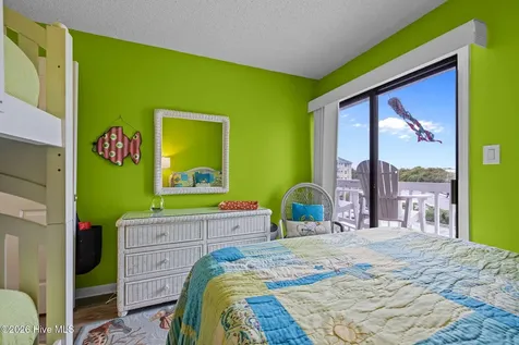 9201 Coast Guard Road Emerald Isle NC 28594